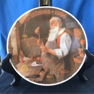 Knowles Christmas collection Norman Rockwell plate
